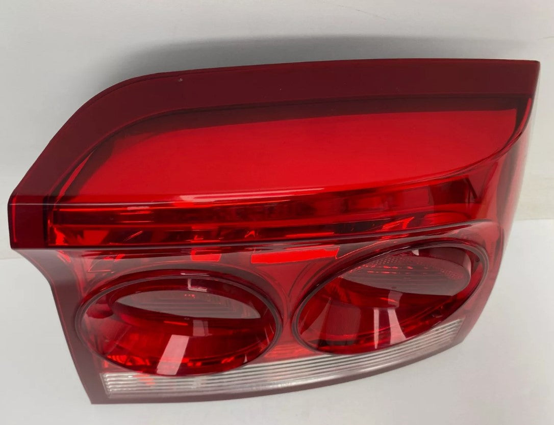 RH Passenger Tail Light Assembly Fits 2009 2010 DODGE CHARGER Dodge
