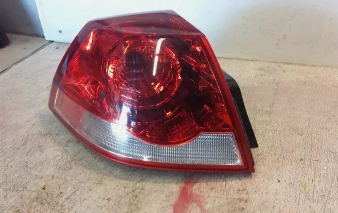 Driver Left Tail Light Base Fits 2008-2009 Pontiac G8 Pontiac