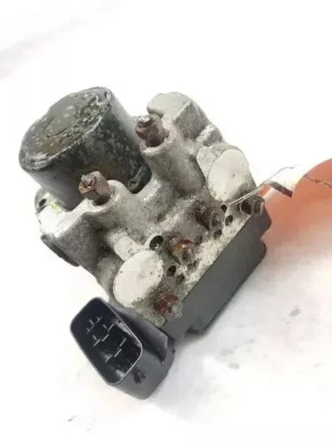 01-03 Toyota Highlander ABS Anti-Lock Brake Pump Assembly Without Skid Control toyota