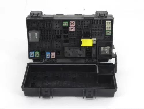 Under Hood BCM TIPM Totally Integrated Power Fusebox Module for 2010 T&C Caravan dodge