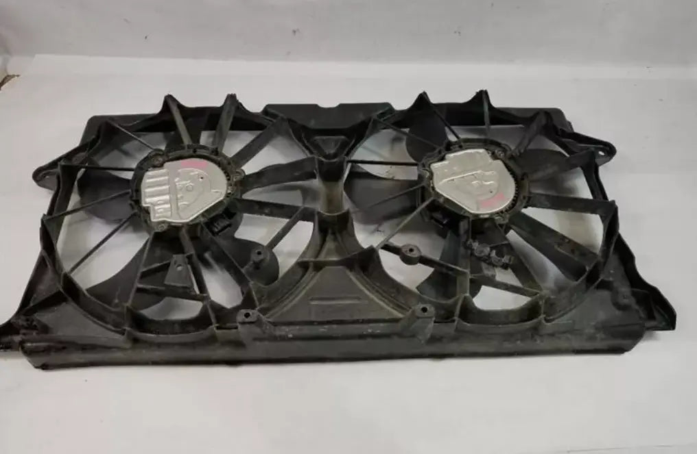 2014-2018 Chevy Silverado GMC Sierra 1500 Radiator Motor Cooling Fan Assembly Chevrolet