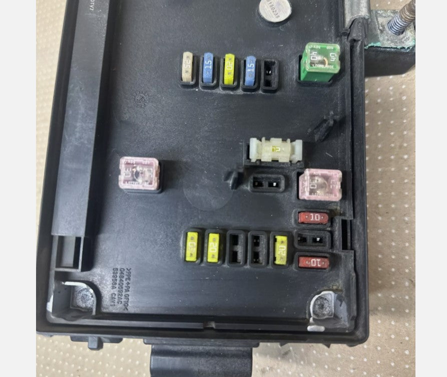 2006-09 DODGE RAM 1500 2500 FUSEBOX w/ TIPM TOTALLY INTEGRATED POWER MODULE 002 Dodge