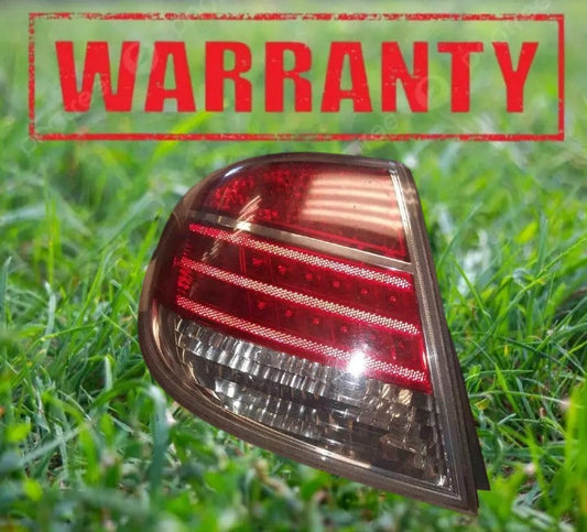 2007 - 2009 SATURN AURA LEFT DRIVER SIDE TAIL LIGHT OEM Saturn