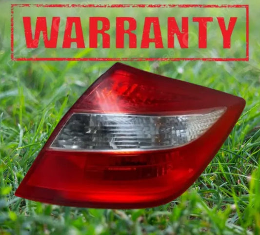 Honda Accord Crosstour 2010-2012 Tail light RIGHT Passenger RH Side Oem WARRANTY Honda
