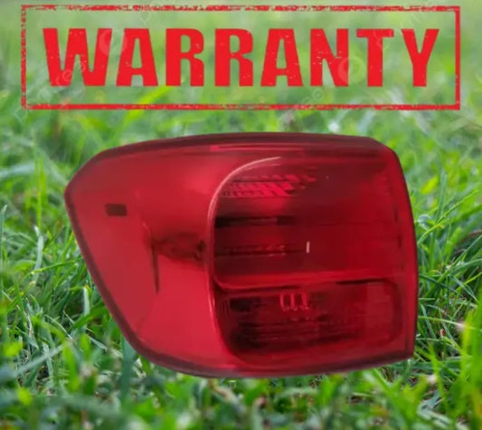 Kia Sedona OEM Left Driver Quarter Panel Mounted Tail Light Taillight 2016-2018 Kia