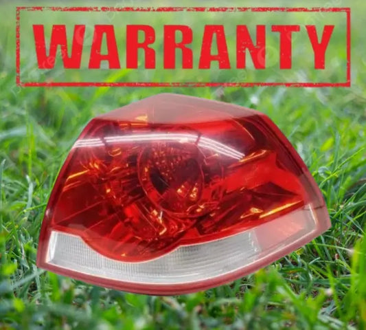 passenger right Tail Light Base Fits 2008-2009 Pontiac G8 Pontiac