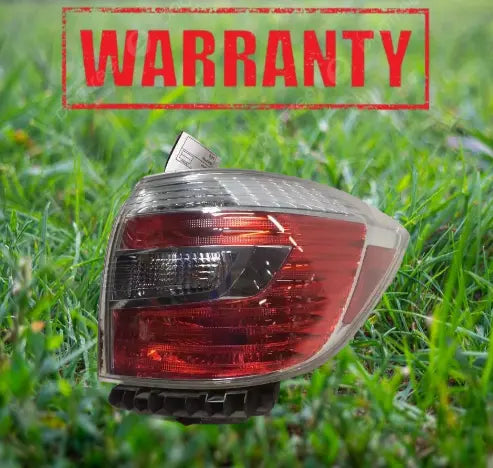 TOYOTA HIGHLANDER HYBRID DRIVER LEFT SIDE TAIL LIGHT LAMP 2008-2010 Toyota