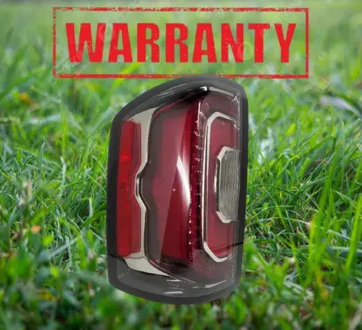 2016-2018 GMC Sierra Denali RH RIGHT PASSENGER Side Tail Light 84071502 OEM 2017 GMC