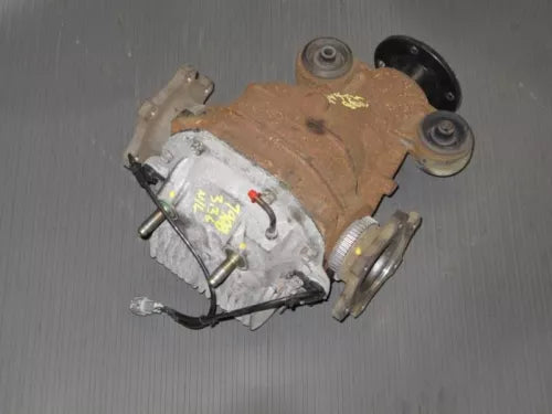 2005-2012 Nissan Pathfinder Rear Differential Carrier 3.36 Ratio 4X4 OEM nissan