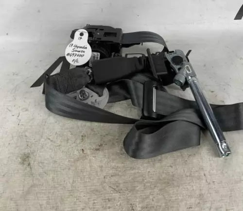2015-2017 Hyundai Sonata Front Left Driver Seat Belt Retractor Assembly Gray OEM hyundai