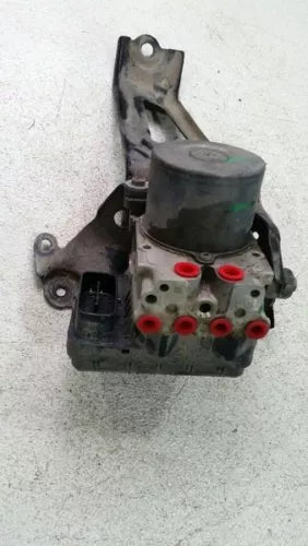 Toyota Sienna 2017 ABS Anti Lock Brake Actuator Pump 6 cylinder AWD toyota