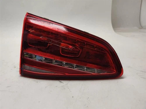 2015-2017 VOLKSWAGEN GOLF GTI REAR LEFT TAIL LIGHT ASSEMBLY LID GATE MOUNTED volkswagen