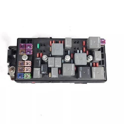 OEM 08-09 Saturn Aura 3.6L, Engine Fuse Box Fusebox Junction Block Relay Module saturn